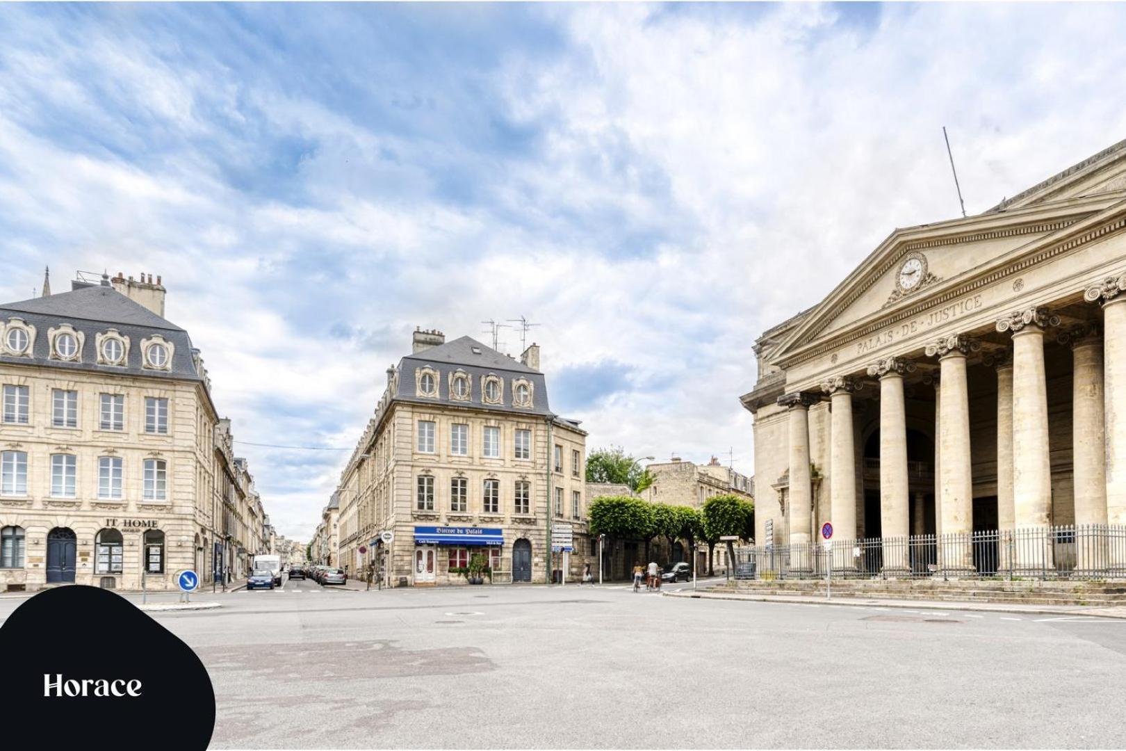 La Casa Amore — Joli Nid Douillet Place St-Sauveur カーン エクステリア 写真